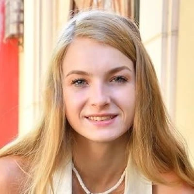 Hanna Hawthorne VR Porn Videos - VRPornVideos.io Hanna Hawthorne VR Porn Star