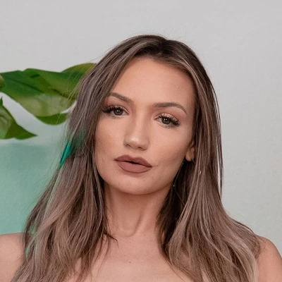 Mia Molotov VR Porn Videos - VRPornVideos.io Mia Molotov VR Porn Star